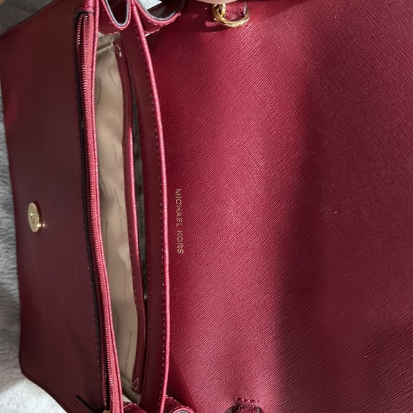 Michael kors handbag - Picture 6 of 13